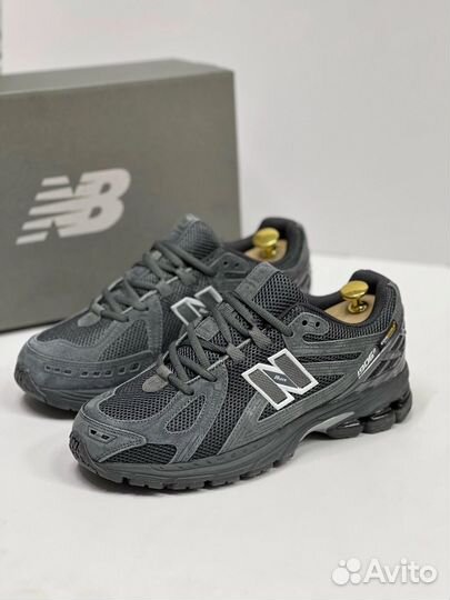 Кроссовки New balance 1906r