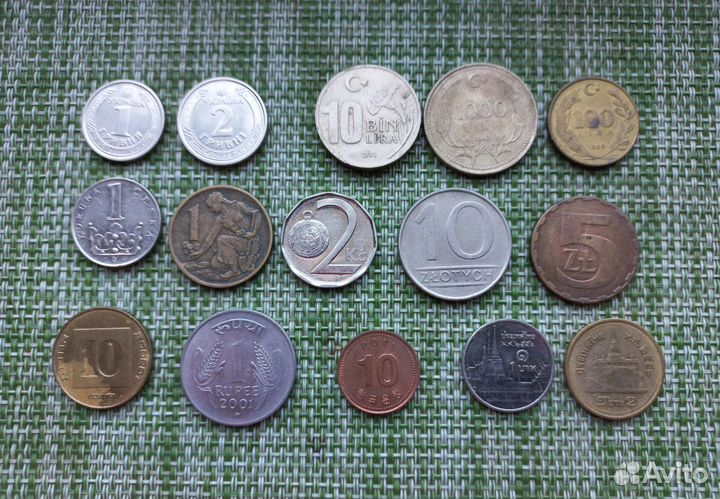 Монеты мира по 25р. Плюс обмен