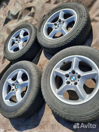 Michelin X Radial 235/65 R17