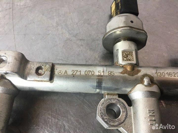 Топливная рампа Mercedes C-Class W204 M271 1.8TI