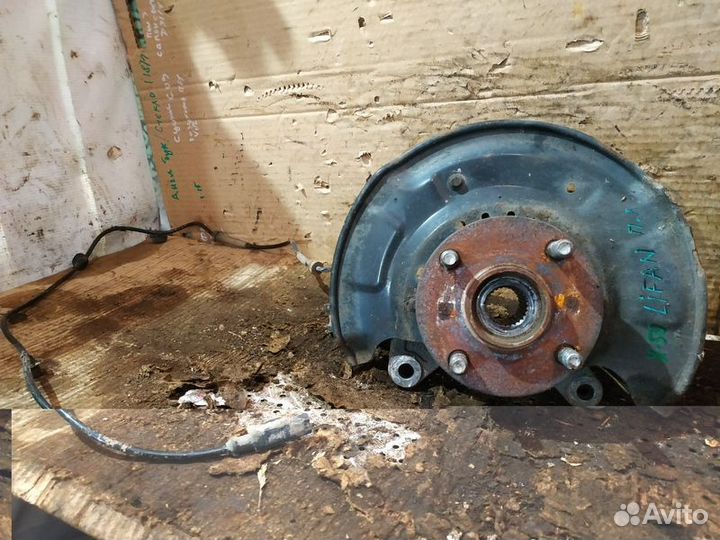 Кулак поворотный передний левый lifan X50