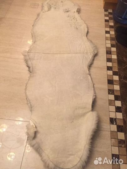 Меховая накидка на сиденье автомобили