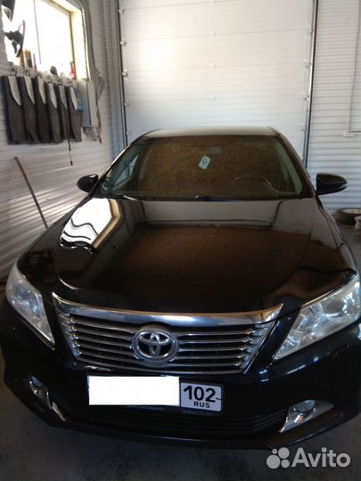 Лобовое стекло на Mazda 6 (2002-2008)