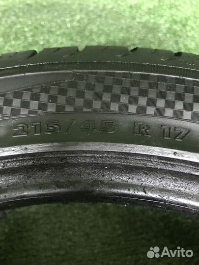 Nokian Tyres NRVi 215/45 R17 91W