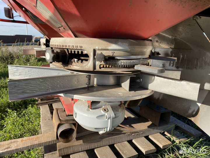 Разбрасыватель удобрений Kverneland Exacta HL, 2020