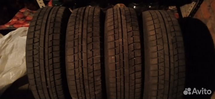 Yokohama Ice Guard IG50 185/60 R15