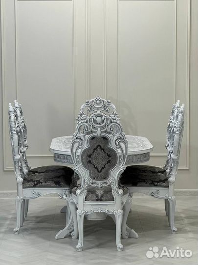 Столы и стулья. в наличии