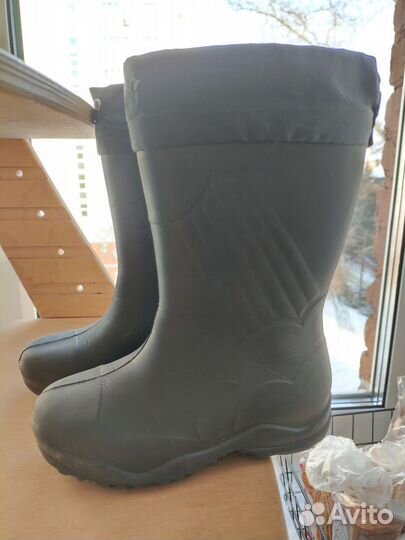 Резиновые сапоги