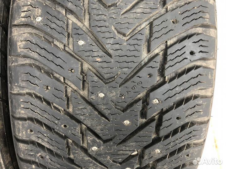 Nokian Tyres Hakkapeliitta 8 SUV 275/55 R20 117T