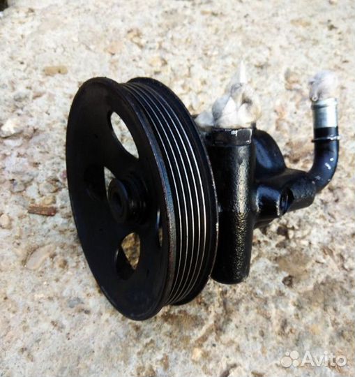 Насос гидро усилителя руля(Гур) Opel Omega B