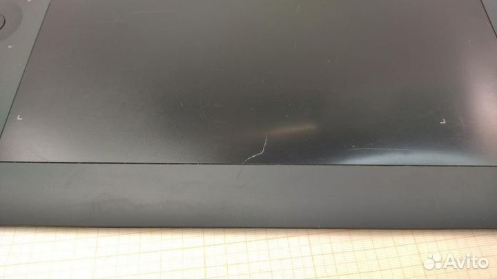 Wacom Intuos Pro Medium PTH-651, б/у, без пера