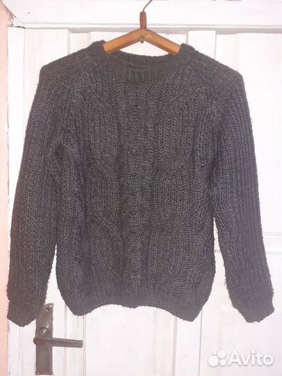 Кофта вязанная женская