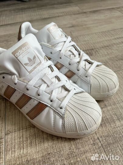 Кроссовки Adidas Superstar оригинал US 7 1/2 25см