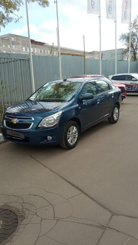 Chevrolet Cobalt: фото владельца