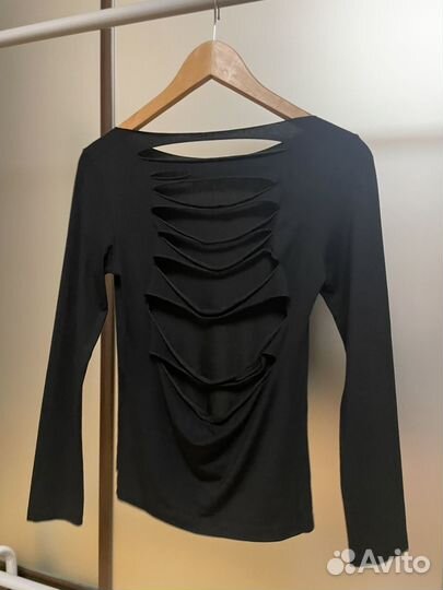 Роскошный черный лонгслив Франция BGN 42