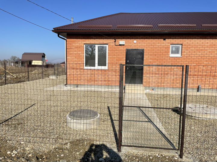 Дом 42,2 м² на участке 2,2 сот.