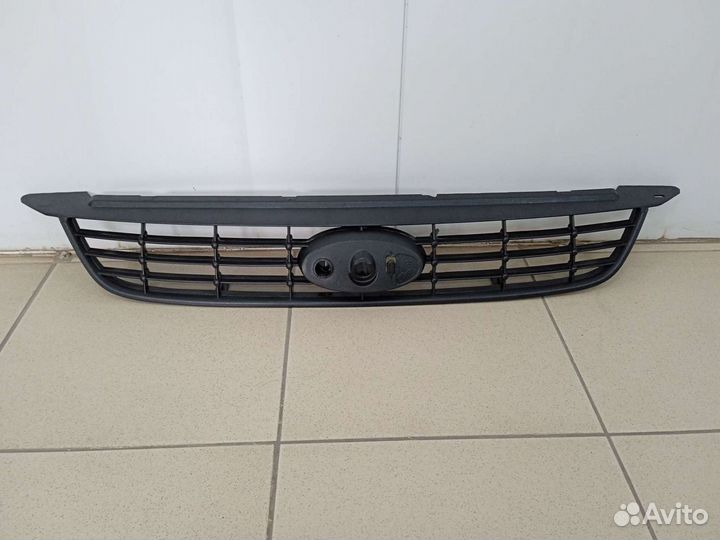 Решётка радиатора Ford focus 2 2005-2008 1676410