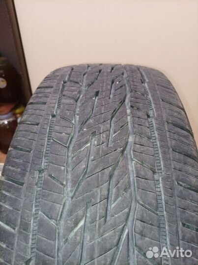 Continental ContiCrossContact LX2 215/60 R17