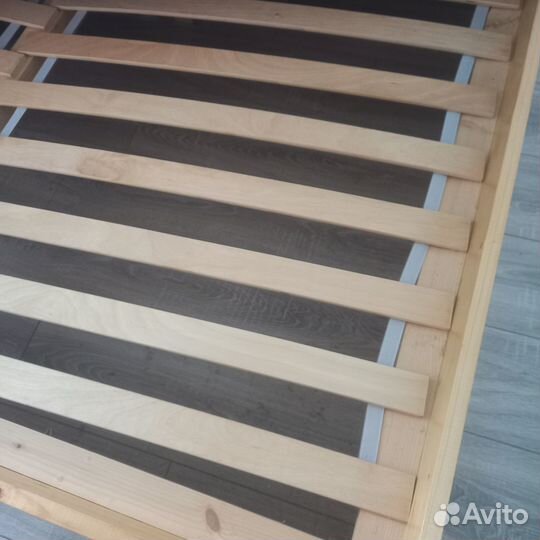 Кровать двухспальная бу