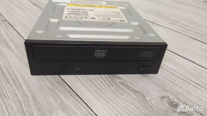 DVD дисковод SATA HP TS-H353