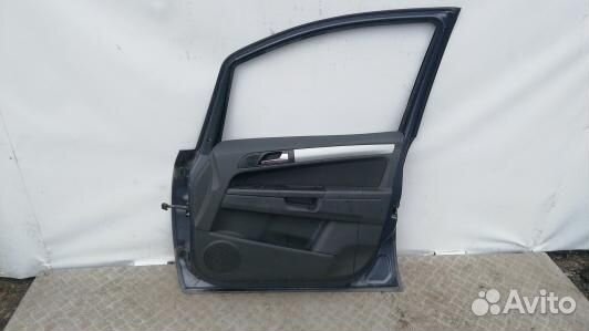 Дверь передняя правая opel zafira B (HBR05E201)