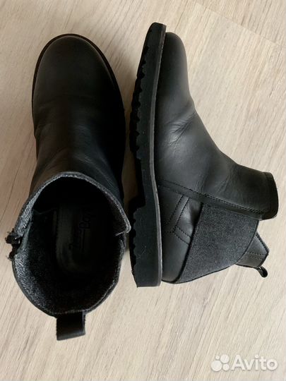 Кожаные ботинки zara