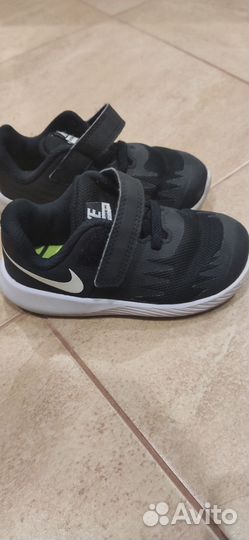 Кросовки Nike для мальчика 23 р