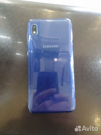 Samsung Galaxy A10, 2/32 ГБ