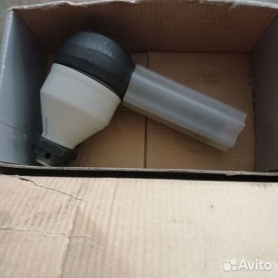 Новые запчасти на Ман Командор