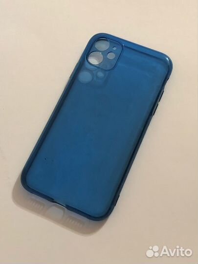 Чехол на iPhone 11