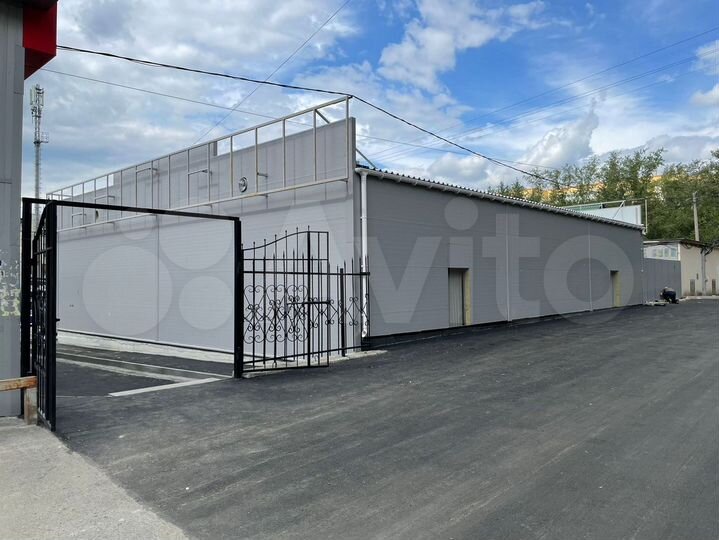 Сдам торговое помещение, 300 м²