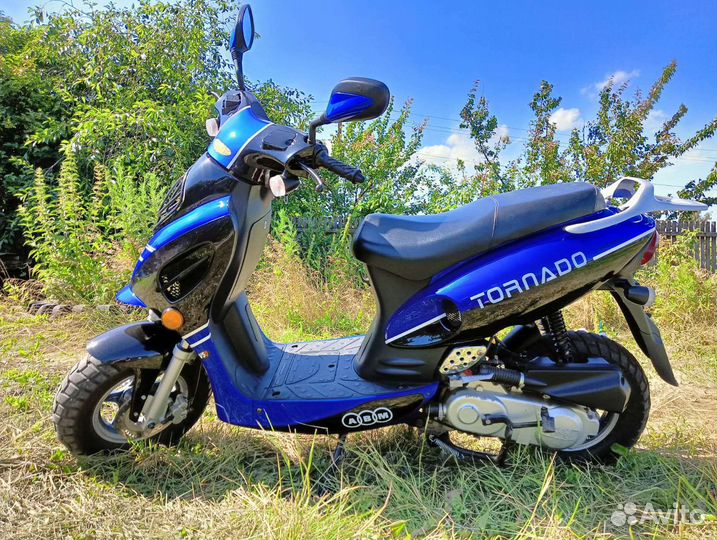 Скутер tornado