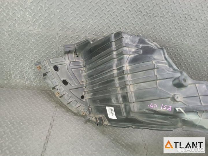 Подкрылок передний левый nissan elgrand