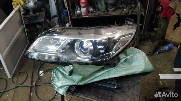 Фара левая Chevrolet Malibu 12-16