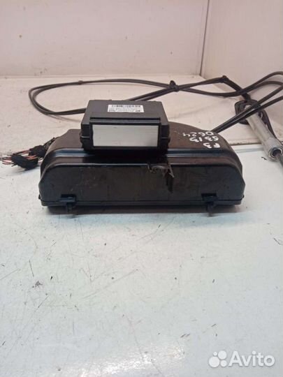 Блок управления крышкой багажника Mercedes R W251