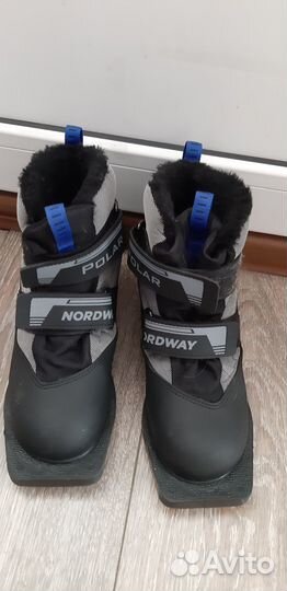 Ботинки лыжные