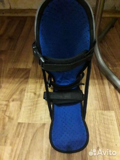 Лангетка на ногу