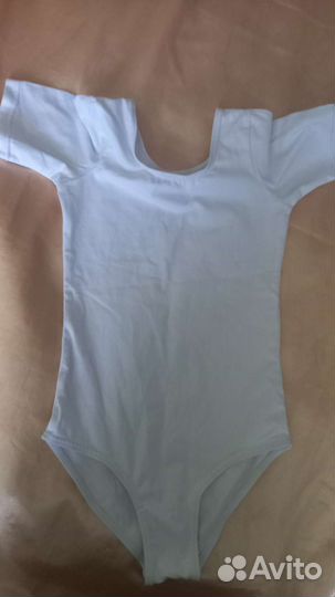 Гимнастичеакий купальник 128