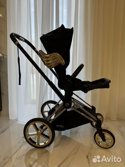 Cybex Priam IV коляска by Jeremy Scott с крыльями