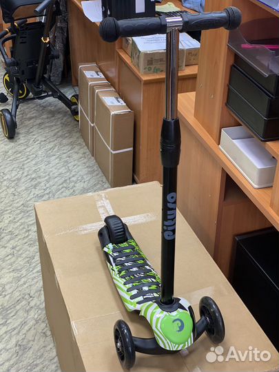 Самокат детский трехколёсный Mars Kids