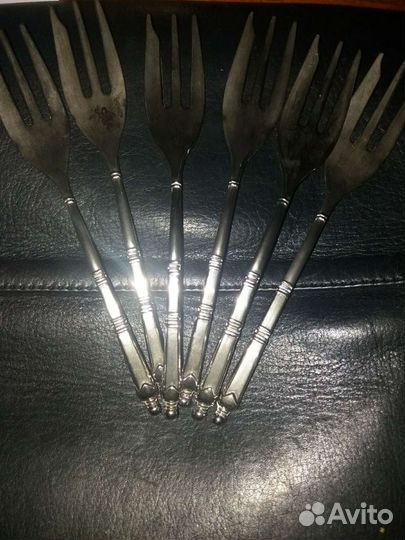 Подарочный набор вилок с подставкой -Лебедь