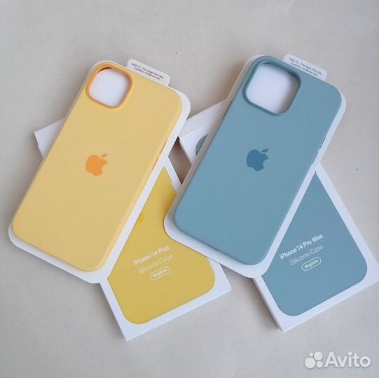 Силиконовый чехол на iPhone 14 Plus/Pro Max