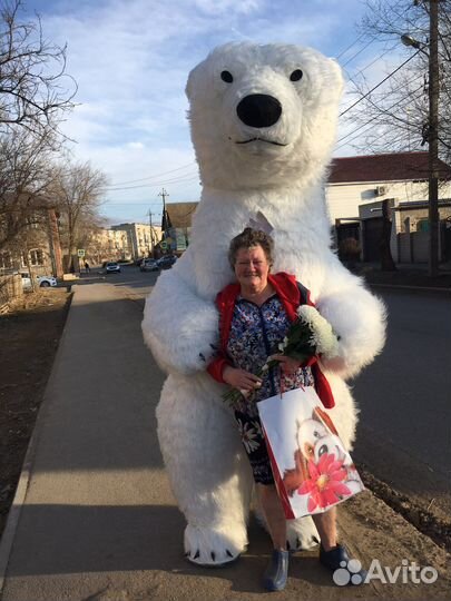 Белый мишка поздравление