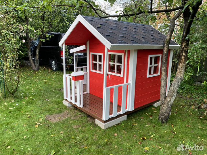 Детский игровой домик из дерева