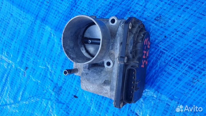 Дросельная заслонка toyota corolla ZRE151