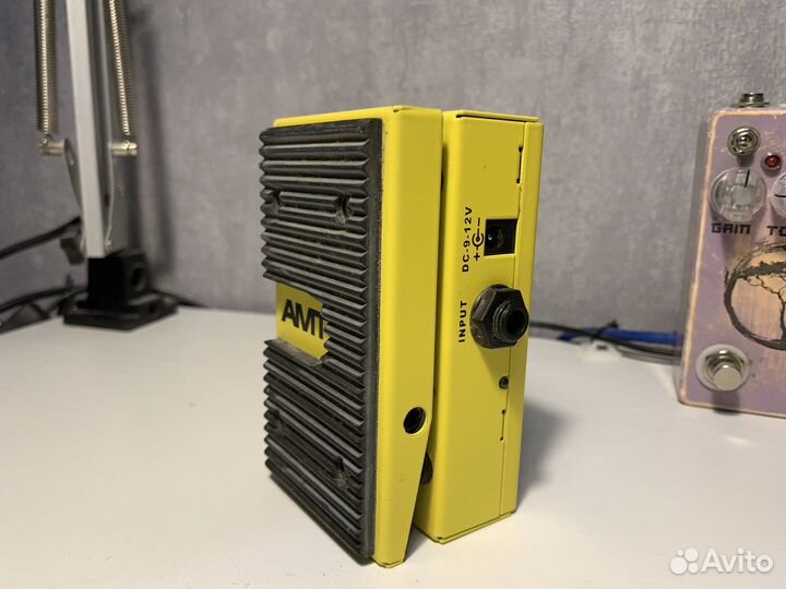 Педаль громкости AMT LLM-2
