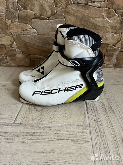 Лыжные ботинки fischer