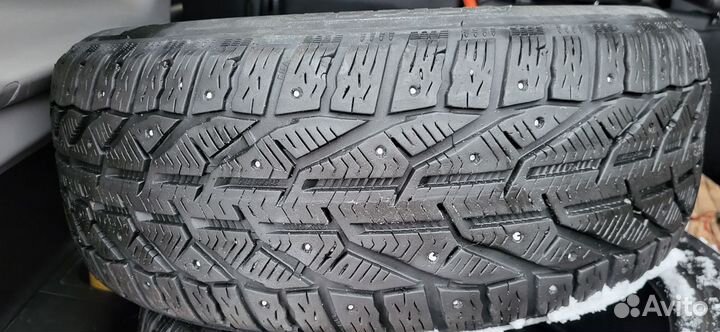 Tigar Ice 215/55 R16 97T