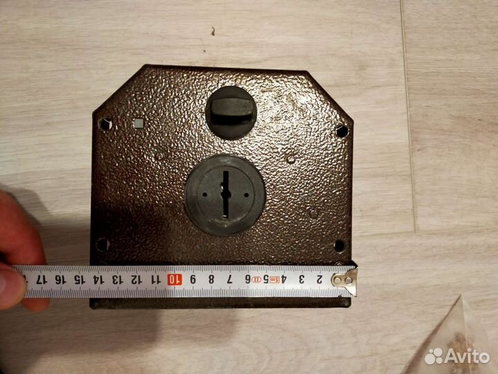 Замок для входной двери