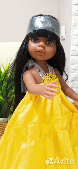 Кукла Нора Паола Рейна Испания